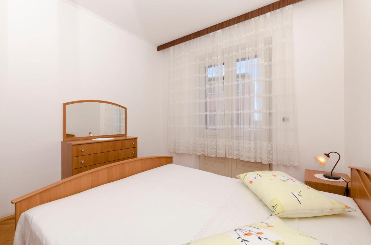 Apartment Eva P. Primošten Extérieur photo