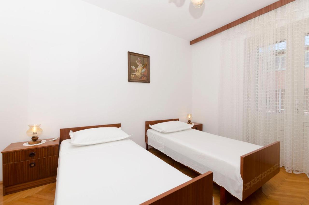 Apartment Eva P. Primošten Extérieur photo