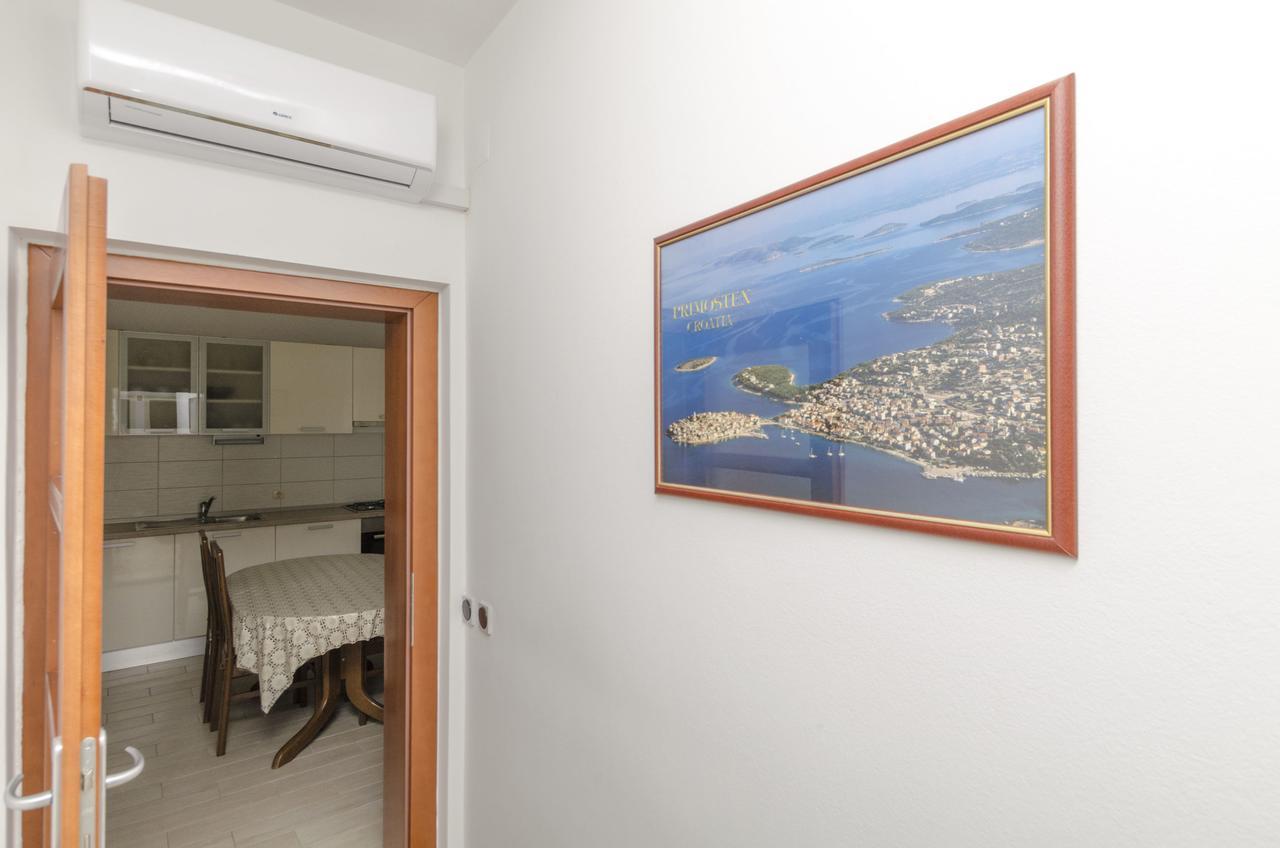 Apartment Eva P. Primošten Extérieur photo