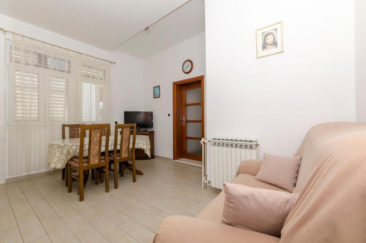 Apartment Eva P. Primošten Extérieur photo